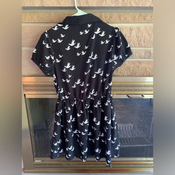 Bird Print Dress - Picture 2 of 5